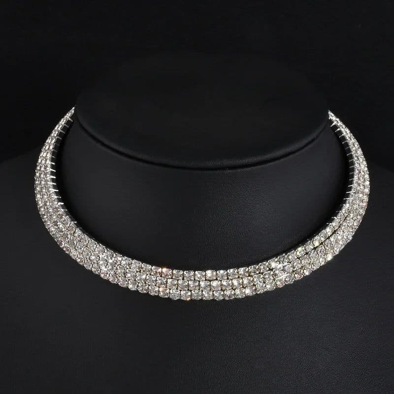 image-Rhinestone Choker Necklaces Torques Collar Women Statement Jewelry Girl Imitation Pearls Necklace 5 Styles