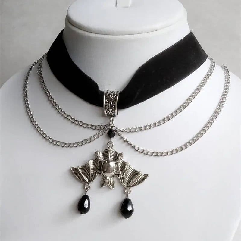 image-Gothic Black Velvet Choker Bat Necklace Victorian Creativity Gorgeous Punk Jewelry Fashion Party Women Halloween Gift