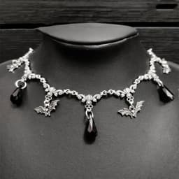 image-Gothic Black Velvet Choker Bat Necklace Victorian Creativity Gorgeous Punk Jewelry Fashion Party Women Halloween Gift