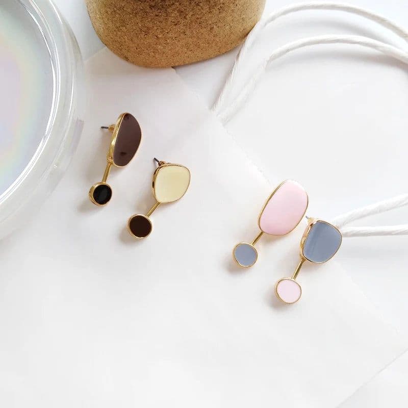 image-Contracted temperament new earrings bump color female earrings irregular earrings earrings restoring ancient ways