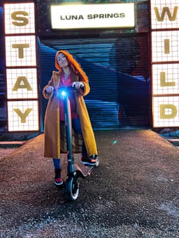 image-The Official Cruzaa Commuta E-Scooter 45km Range - 25kmh Top Speed - ships from Germany