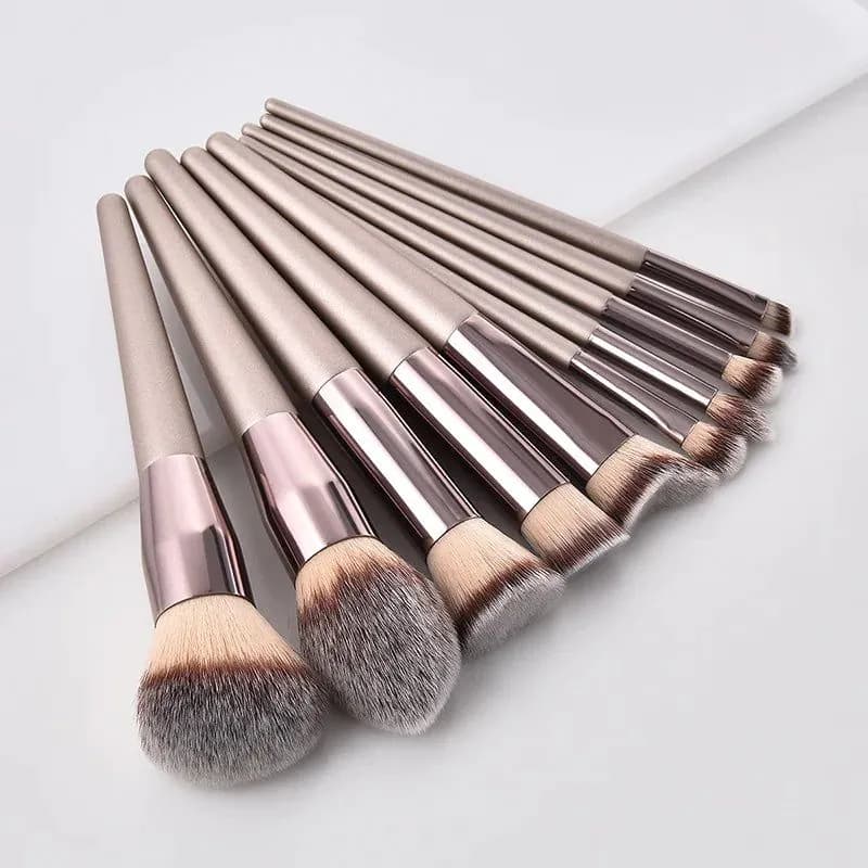 image-Hot Champagne Makeup Brushes Set for Women Cosmetic Foundation Powder Blush Eyeshadow Kabuki Blending Make Up Brush Beauty Tools