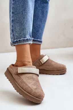 image-Slippers Step in style
