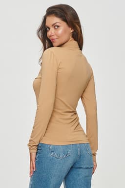 image-Blouse Makadamia
