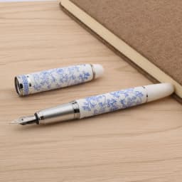 image-Fountain Pen Blue And White Porcelain Flowers Metal Medium Nib Ink Pens for Writing