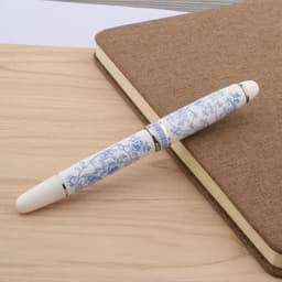 image-Fountain Pen Blue And White Porcelain Flowers Metal Medium Nib Ink Pens for Writing