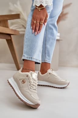 image-Sport Shoes Step in style