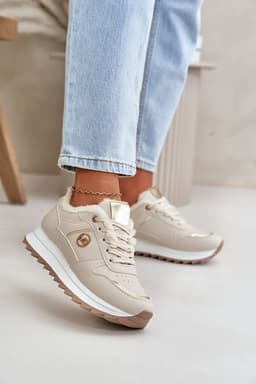image-Sport Shoes Step in style