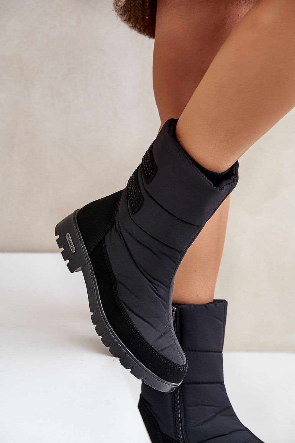 image-Snow boots Step in style