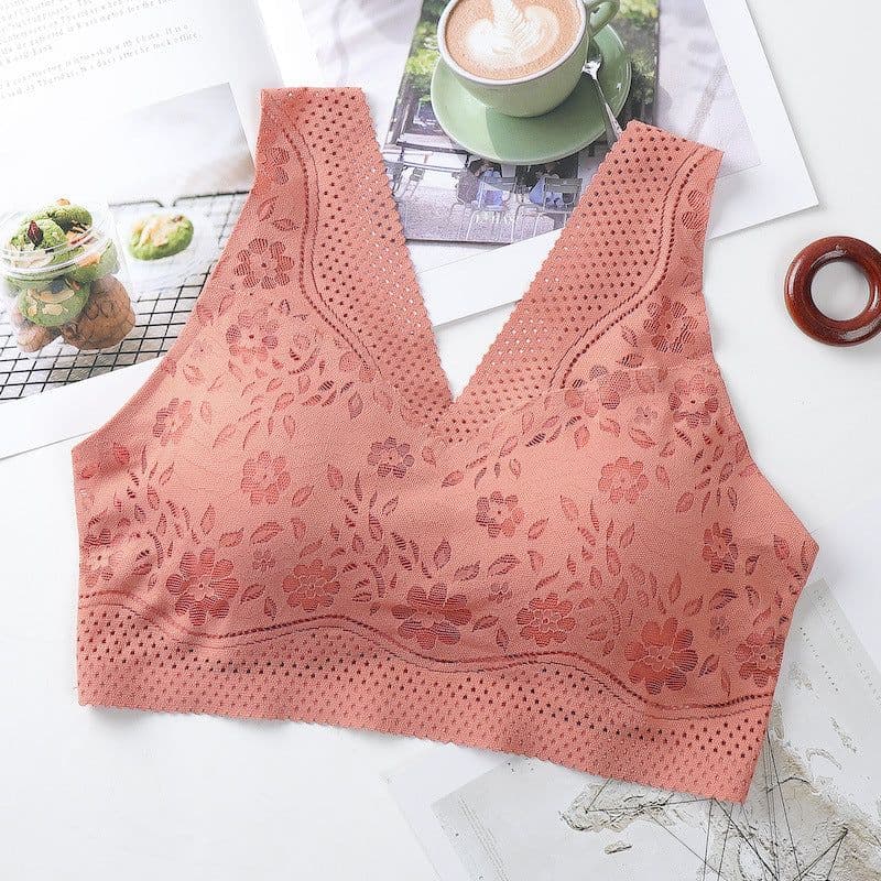 image-Thin section beautiful back wrapped chest vest women gather no steel ring with chest pad to collect auxiliary milk base large size seamless bra underwear