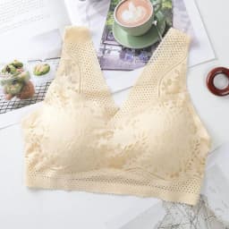 image-Thin section beautiful back wrapped chest vest women gather no steel ring with chest pad to collect auxiliary milk base large size seamless bra underwear