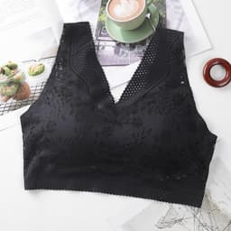 image-Thin section beautiful back wrapped chest vest women gather no steel ring with chest pad to collect auxiliary milk base large size seamless bra underwear
