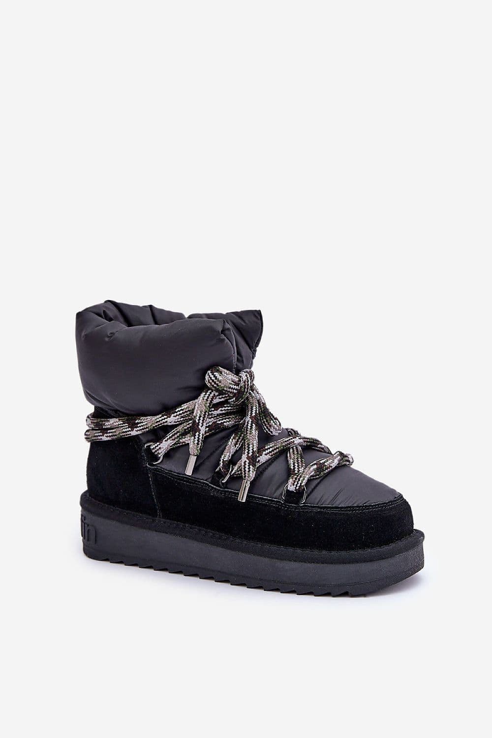 image-Snow boots Step in style