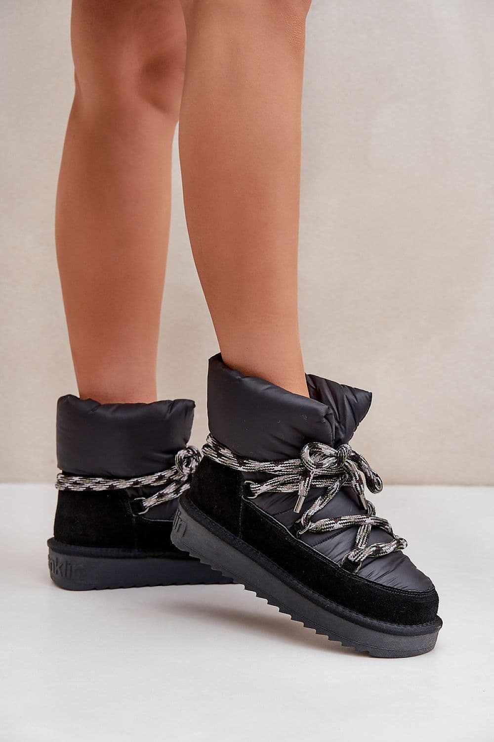 image-Snow boots Step in style
