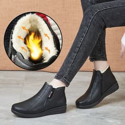 image-Winter mother shoes elderly cotton shoes soft bottom middle-aged and elderly women's short boots plus velvet warm boots flat grandma cotton leather shoes