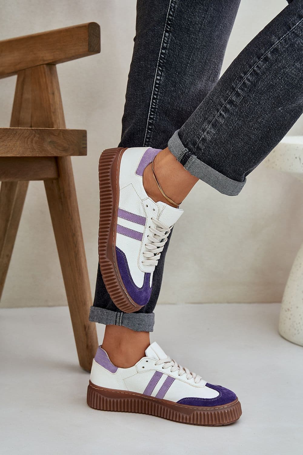 image-Sport Shoes Step in style