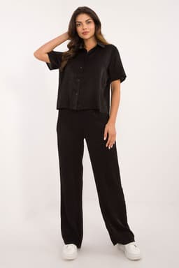 image-Set Lakerta