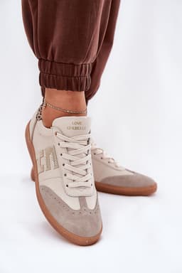 image-Sport Shoes Step in style