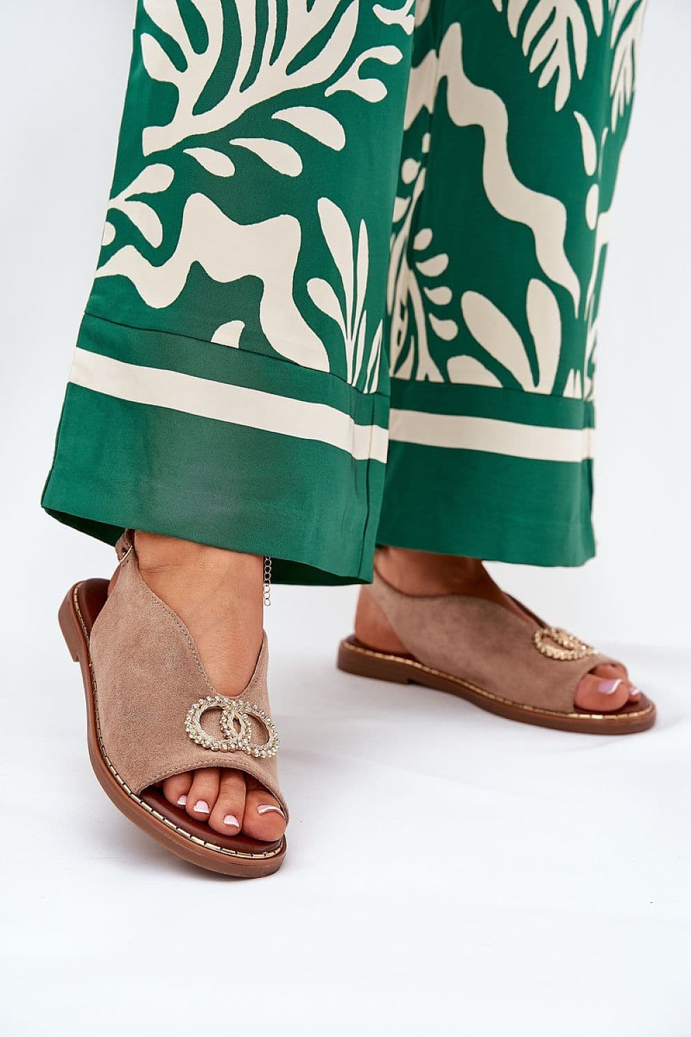 image-Sandals Step in style