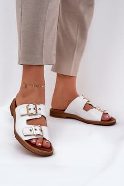 image-Flip-flops Step in style