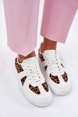 image-Sport Shoes Step in style