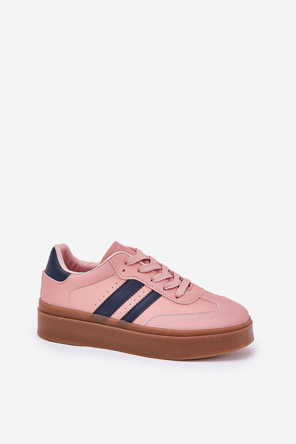 image-Sport Shoes Step in style
