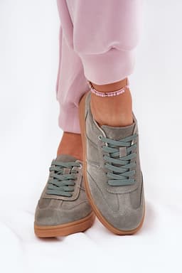 image-Sport Shoes Step in style