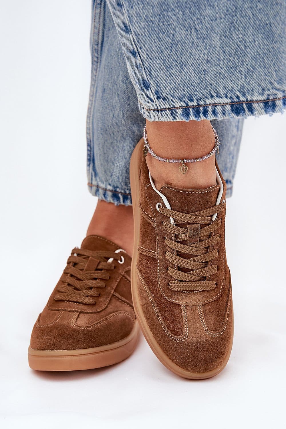 image-Sport Shoes Step in style