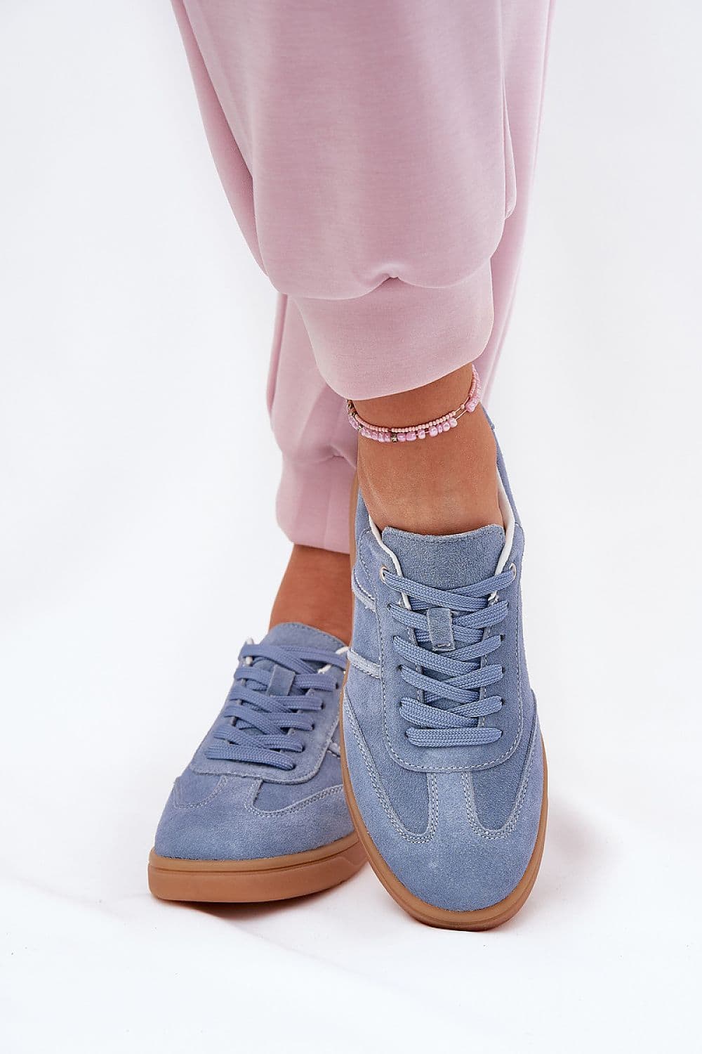 image-Sport Shoes Step in style