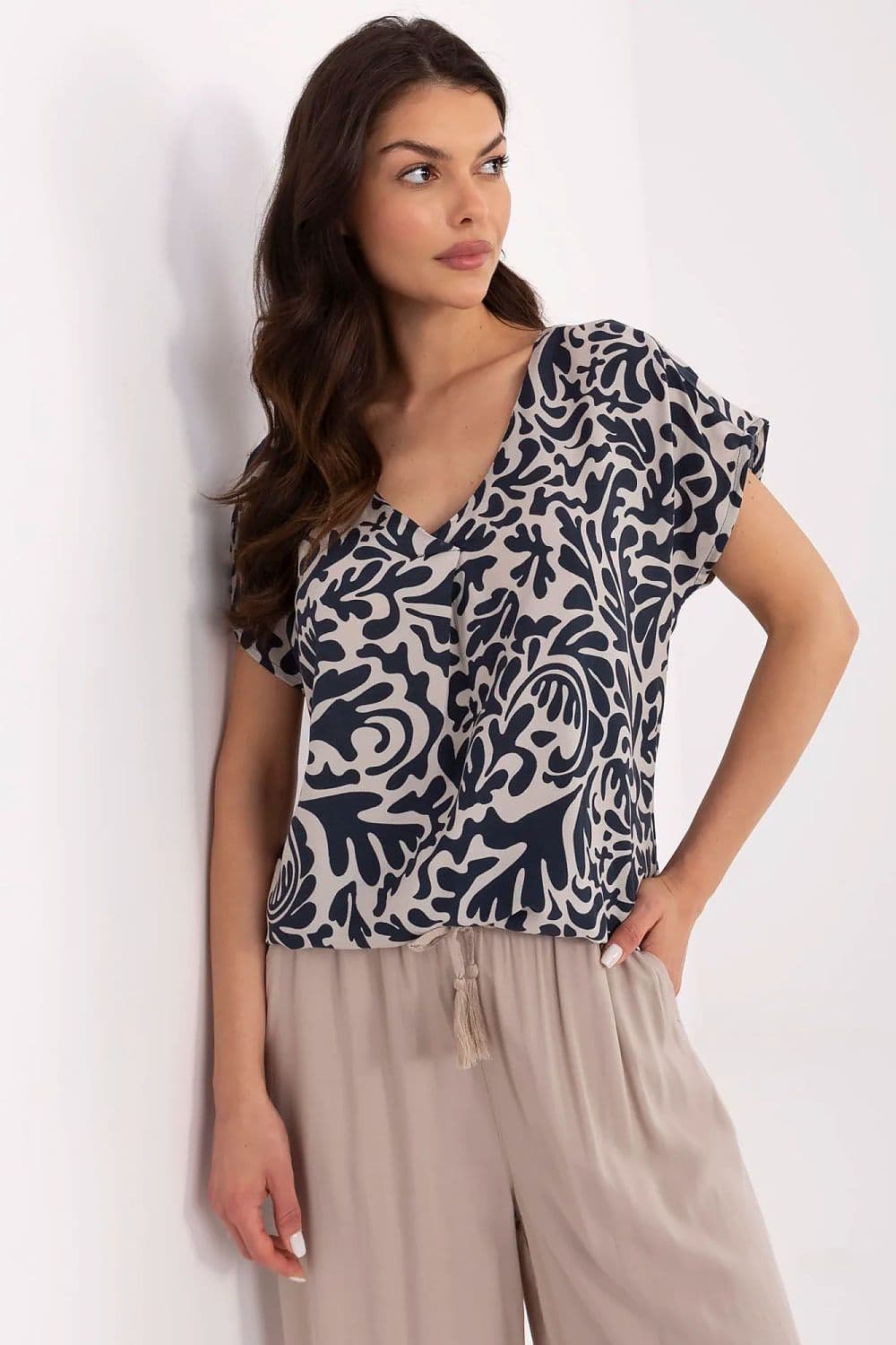image-Blouse Sublevel