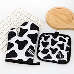 image-Thickened heat-resistant microwave oven gloves