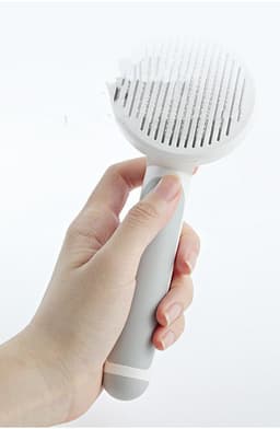 image-Round Handle Pet Passage Comb
