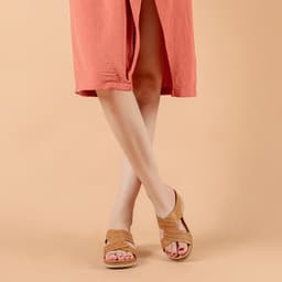 image-2022 new style sandals women's foreign trade explosion style wedge heel women's large size slippers cross-border mother shoes Roman style