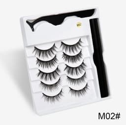 image-A Pair Of False Eyelashes With Magnets In Fashion