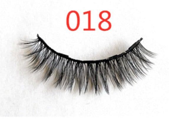 image-A Pair Of False Eyelashes With Magnets In Fashion