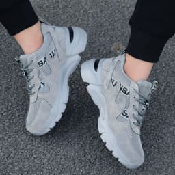 image-New labor insurance shoes, men's anti-smashing and anti-piercing steel-toed shoes