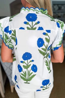 image-Blue Wild Flower Print Contrast Trim Scallop Detail Short Sleeve Blouse