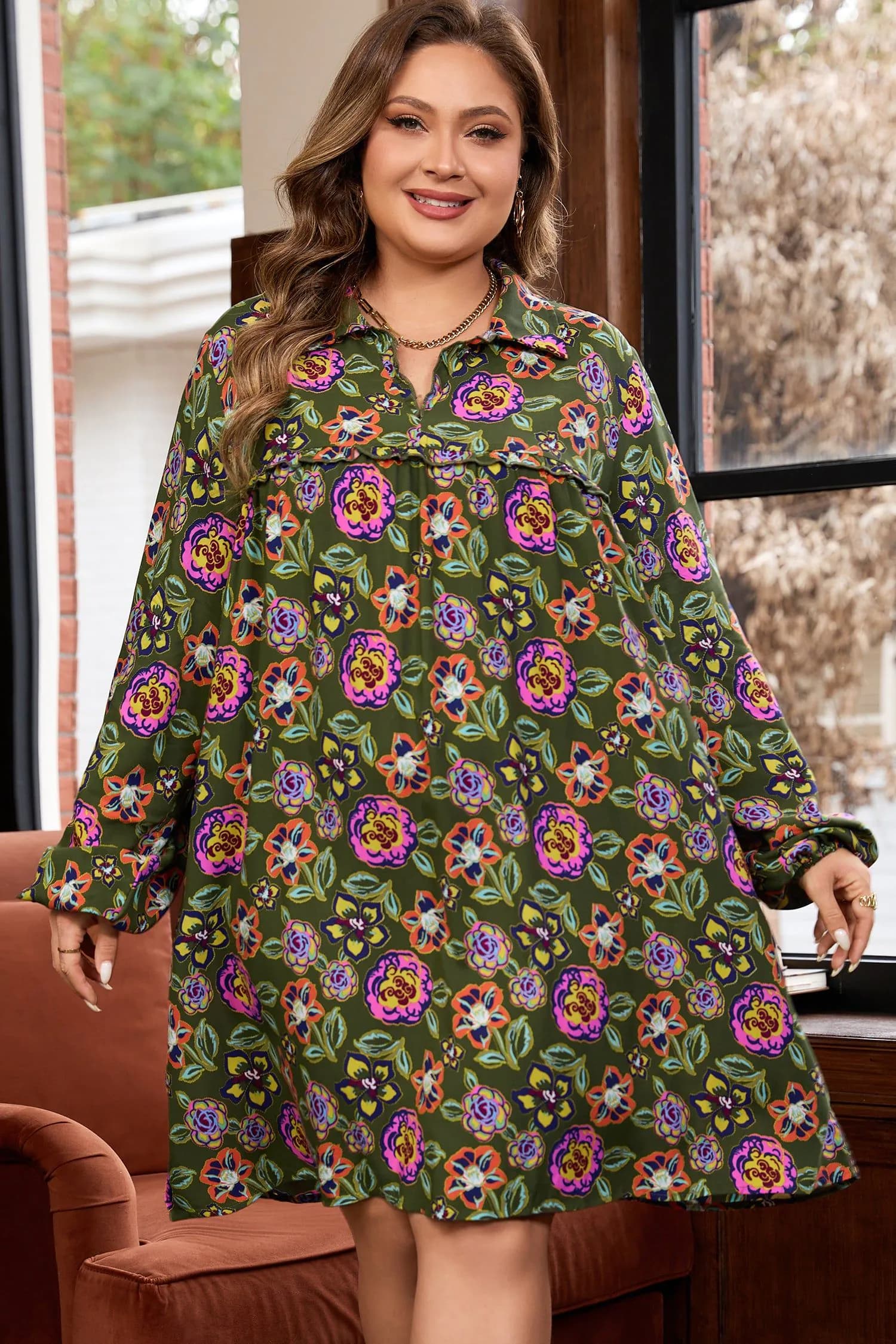 image-Green Floral Collared V Neck Mini Dress Plus Size
