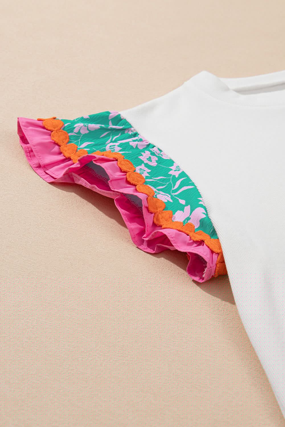 image-Contrast Ricrac Floral Sleeve Top - White (57 characters)