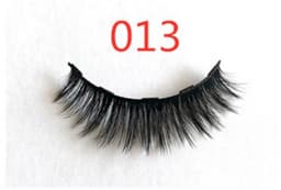 image-A Pair Of False Eyelashes With Magnets In Fashion