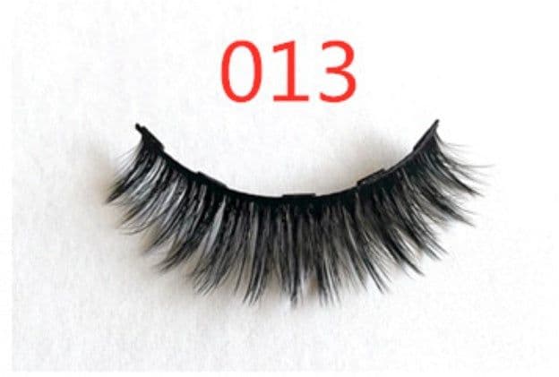 image-A Pair Of False Eyelashes With Magnets In Fashion