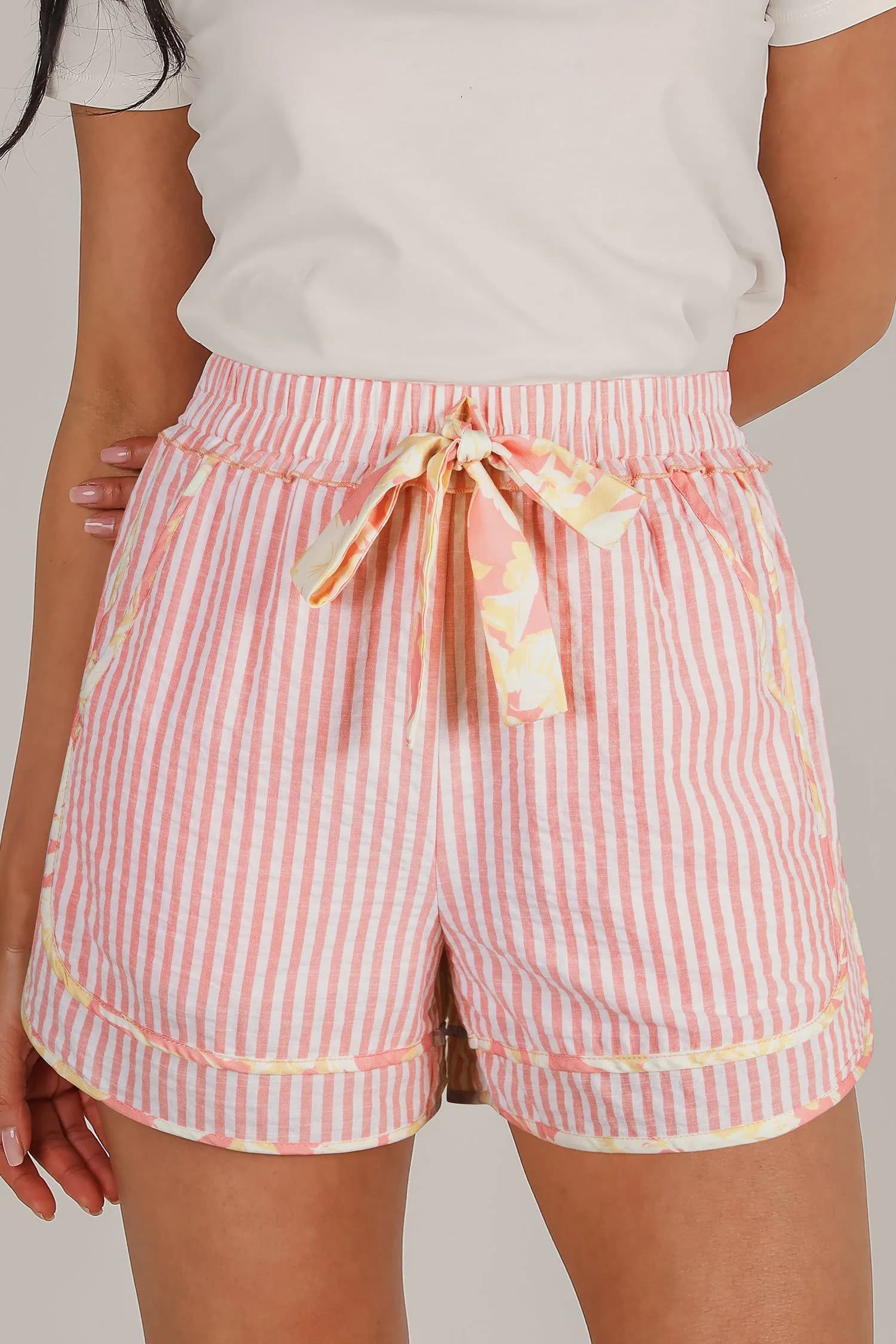 image-Light Pink Floral Trim Ribbon Knot Striped Casual Shorts