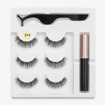 image-A Pair Of False Eyelashes With Magnets In Fashion