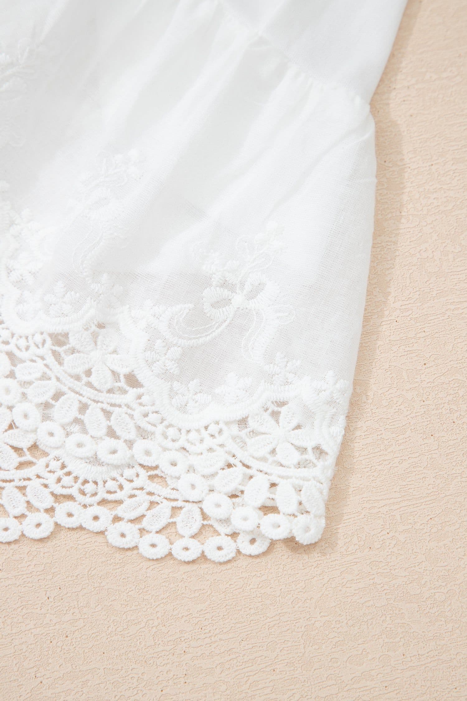 image-White Lace Ruffle Tiered Drawstring Shorts