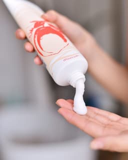 image-Honey Peach Body Salt