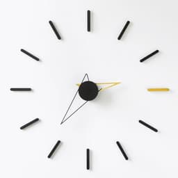 image-Wozoom House Quasi Background Wall Decoration Clock Wall Clock Living Room Nordic Light Luxury Clock Wall Hanging Creative Modern Style