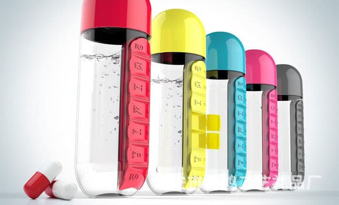image-With 7-day portable pill box cup 2 in 1 outdoor portable water bottle with pill box cup