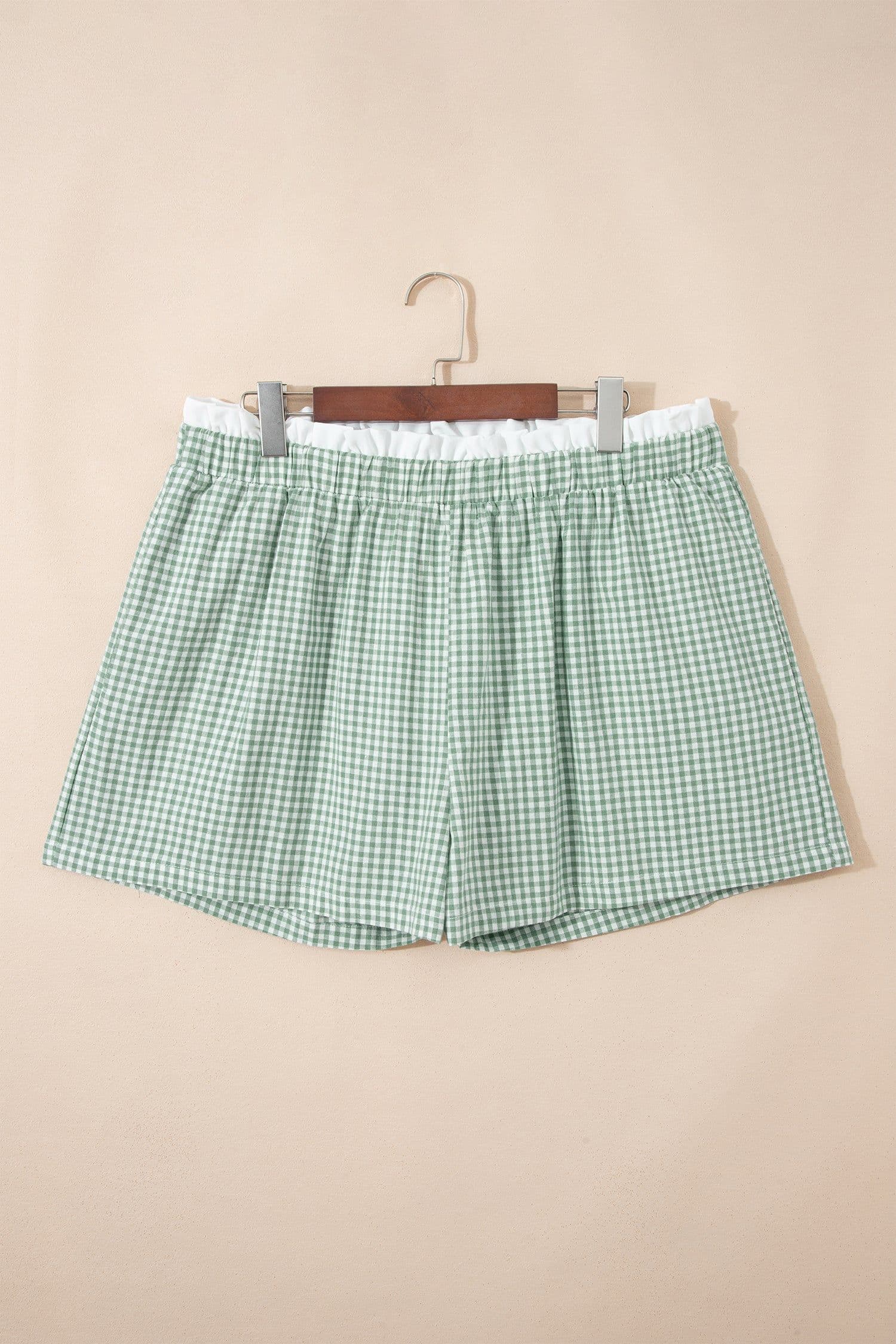 image-Red Contrast Trim Plaid Print Plus Size Shorts