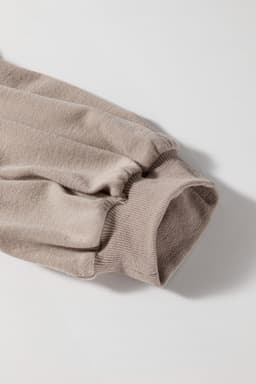 image-Goat Half Lantern Sleeve Solid Pullover Top