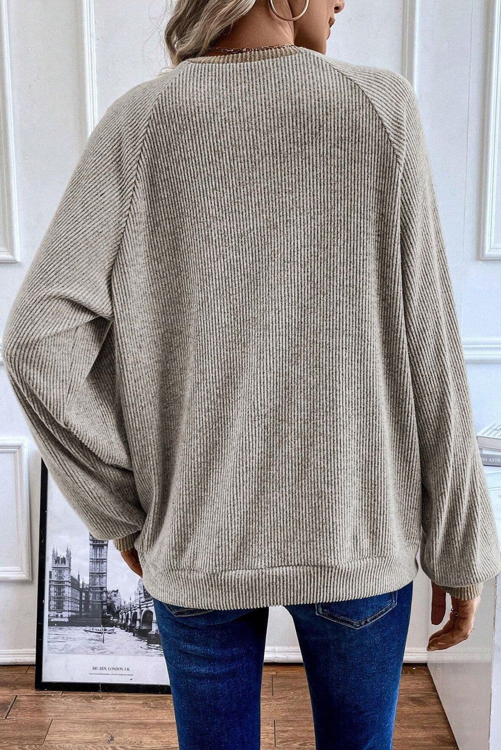 image-Jet Stream Color Contrast Ribbed Loose Fit Long Sleeve Top